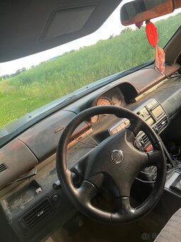 Nissan X-Trail 2.2 dci 4x4 - 5