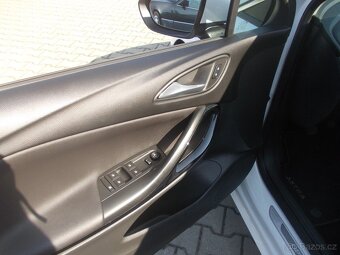 Opel Astra, 1.4T 92KW ČR,SERVIS,NAVI - 5