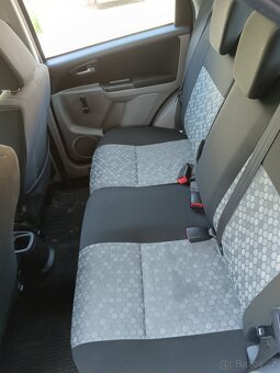 Suzuki SX4 - 5