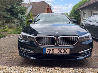 BMW 530d xDrive Touring 195kW – LUXURY, tažné, panorama - 5