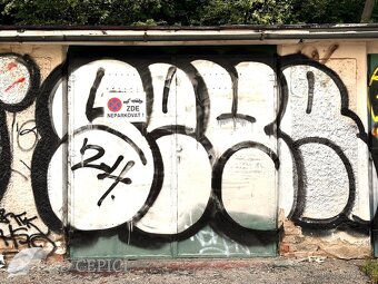 Pronájem garáže, 16 m2, ul. Kopečná, Staré Brno - 5