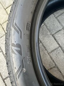 Použité letní pneu: 305/40/20 BMW - 5