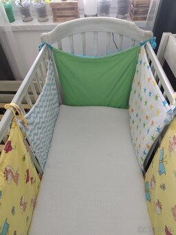 Dětská postýlka masiv (120x60), včetně matrace a mantinelu - 5