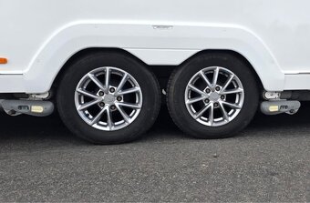 Swift Sprite Quattro FB (2018) – pro 6–7 osob 🌟 - 5