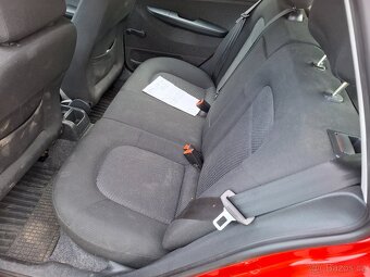 Škoda Fabia 1.4 16v 59kw Kombi Facelift Klima. Model 2006-- - 5