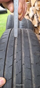 2x pneu Pirelli a 2x Vredestein. - 5