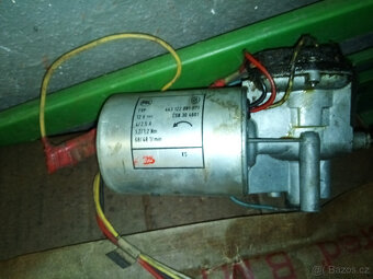 Motorek stěračů ŠKODA - 5