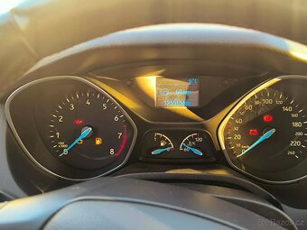 Ford Focus 1,0 ECOBOOST - 5