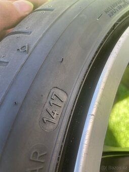 Alu kola 5x114.3 r17 s letním pneu (Kia) - 5