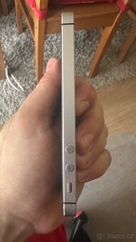 iPhone SE 1. gen. - 5