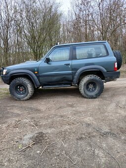NISSAN PATROL Y61 - 5