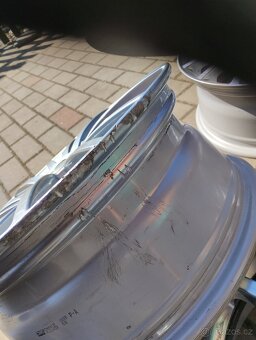 ALU Mitsubishi 16" - 5