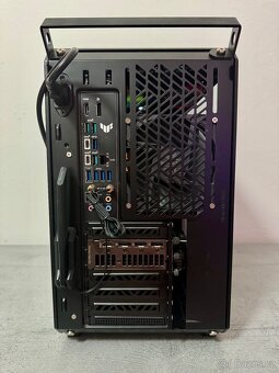 VÝKONNÉ HERNÍ DĚLO R7 7800X3D/32GB RAM/RTX 5070/1TB SSD - 5