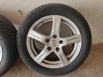 Prodám sadu zimních pneu na ALU discích - 5