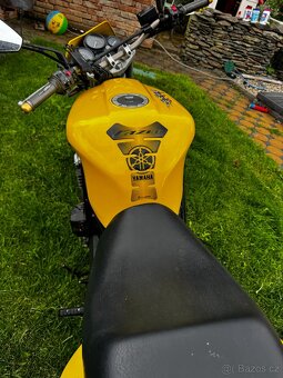 Yamaha FZS 600 Fazer - 5