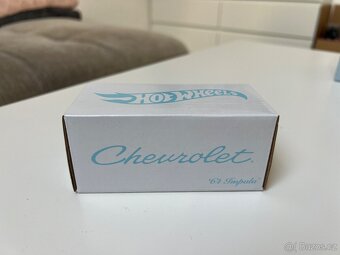 Hot Wheels RLC Chevrolet Impala - 5