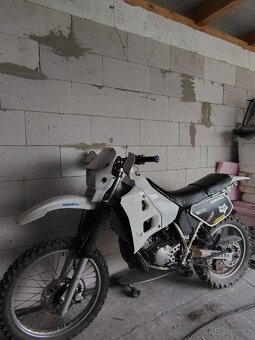 Yamaha DT 125 - 5