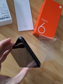 Mobilní telefon Xiaomi Redmi 6 - 5