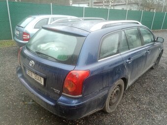 Avensis T25 - díly - 5