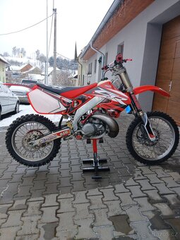Honda 250Cr r.v.2001 - 5