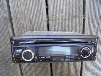 2 autorádia Blaupunkt - 5