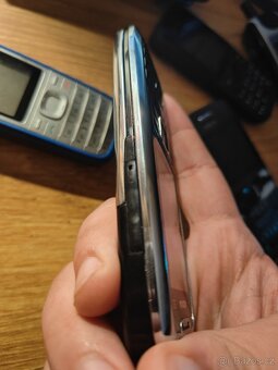 Nokia E51 - 5