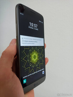 Mobil LG G5 SE H840, 3/32 GB, pěkný stav - 5
