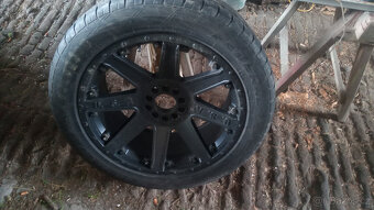 Kola Dodge Ram 2 500 - 5