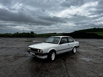 BMW E30 316i - 5