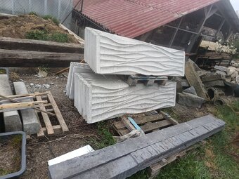Betonový sloupky - vzor štípaný kámen šedivý - 5