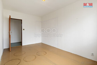Prodej bytu 2+1, 56 m², Beroun, ul. Slapská, lodžie - 5