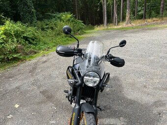 Royal Enfield Himalayan 452 - 5