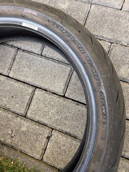 Pirelli Diablo Rosso Corsa 2 120/70 ZR17 58W // 3mm - 5