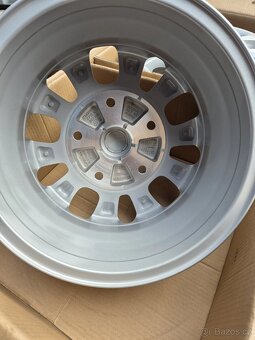 Nové 5x160 R16 originál ALU disky FORD Transit Custom - 5