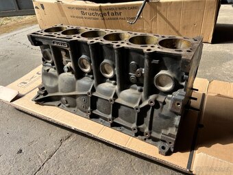 BMW E36 M3 S50B30 blok motoru 1316934 - 5