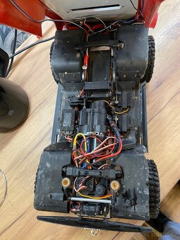 Nissan Patrol 1:10 - 5