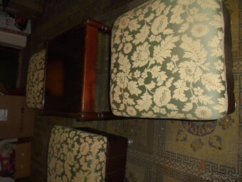 konferenční stolek se sedáky - 5