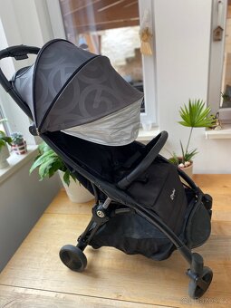 Cestovní kočárek hybrid - 5