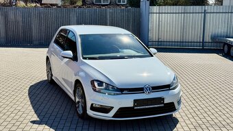 Volkswagen Golf //1.6TDi//81kW//R-LINE//LED SVĚTLA// - 5