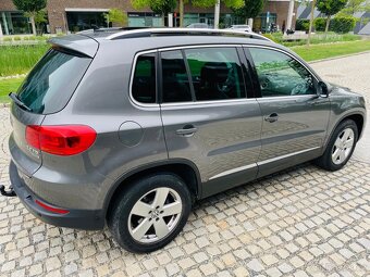 Volkswagen Tiguan 2.0TDI 103KW MANUÁL VÝHŘEV SENZORY TAŽNÉ - 5