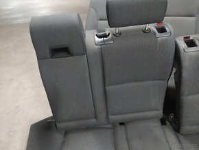 BMW E61 přední a zadní sedačky - 5