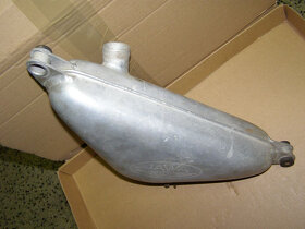Prodám nádrž z motocyklu Jawa 500 DT - 5