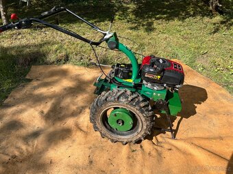 Jednoosý traktor ROBOT + bohaté příslušenství - 5