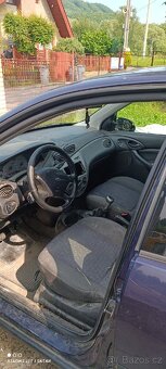 Ford Focus 1,6V I 16V 74KW - 5