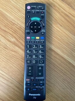 Televize Panasonic 42” - 5