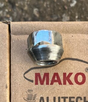 Kolové matice M12x1.25 - 5