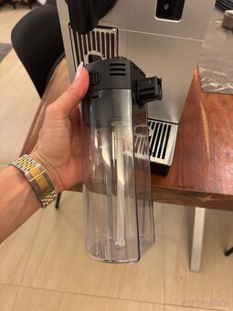 Kávovar Nespresso DeLonghi - 5