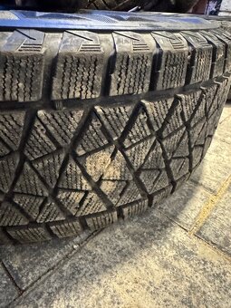 Kolesa BRIDGESTONE BLIZZAK DM-V2 112R 6x139,7 - 5