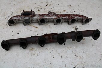 Zetor 16145 turbo svody motoru výfukové a sací - 5