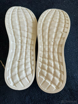 Prodám tenisky, nové bílé - 5